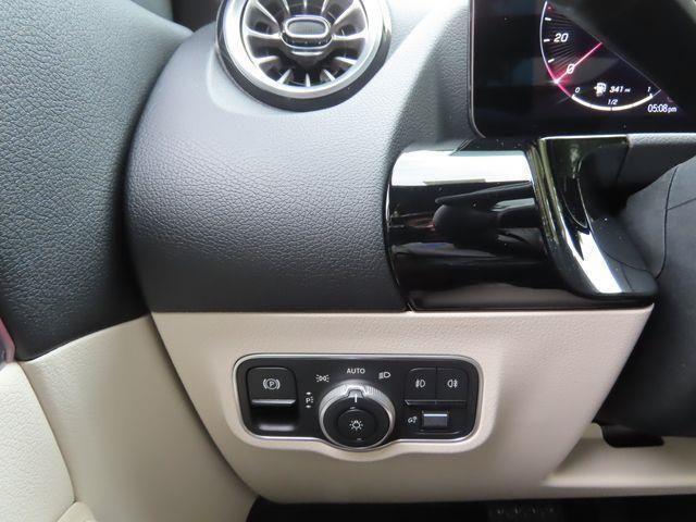 used 2025 Mercedes-Benz GLA 250 car, priced at $39,991