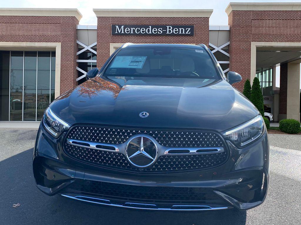 new 2025 Mercedes-Benz GLC 350e car, priced at $71,735