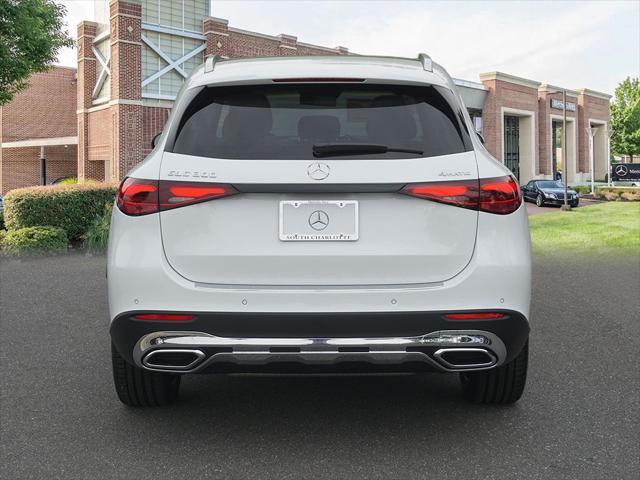 new 2025 Mercedes-Benz GLC 300 car, priced at $66,615