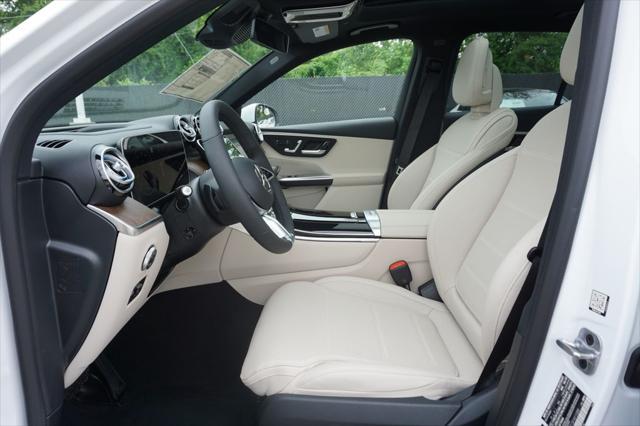 new 2025 Mercedes-Benz GLC 300 car, priced at $66,615