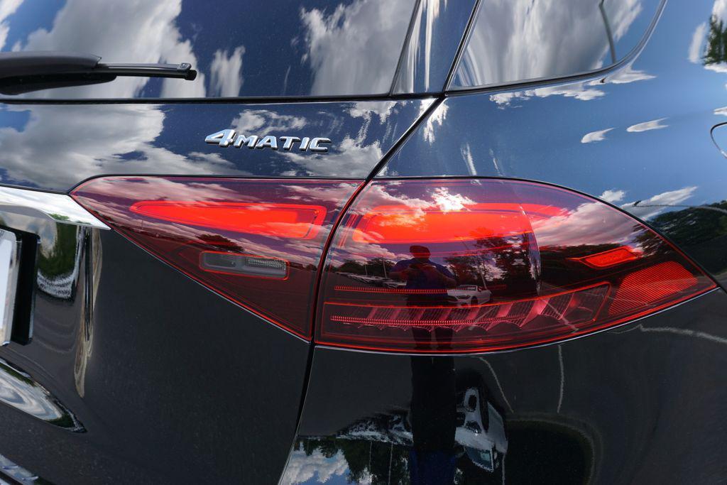new 2025 Mercedes-Benz GLE 350 car, priced at $77,880