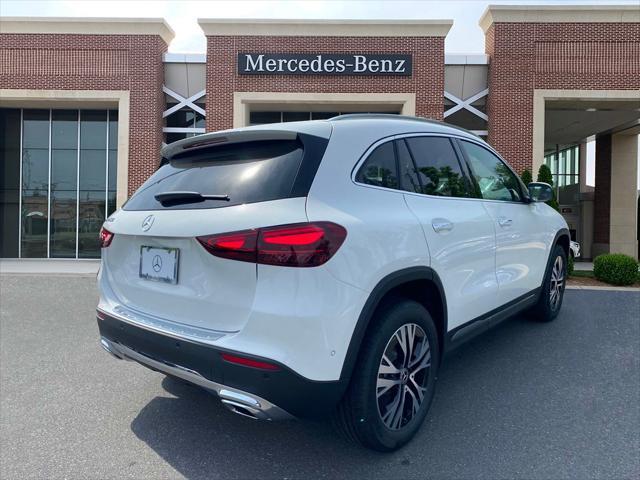 new 2025 Mercedes-Benz GLA 250 car, priced at $46,680