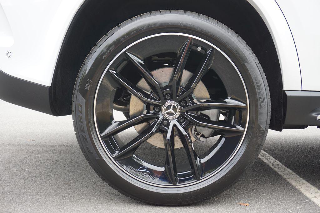 new 2026 Mercedes-Benz GLE 450 car, priced at $97,555