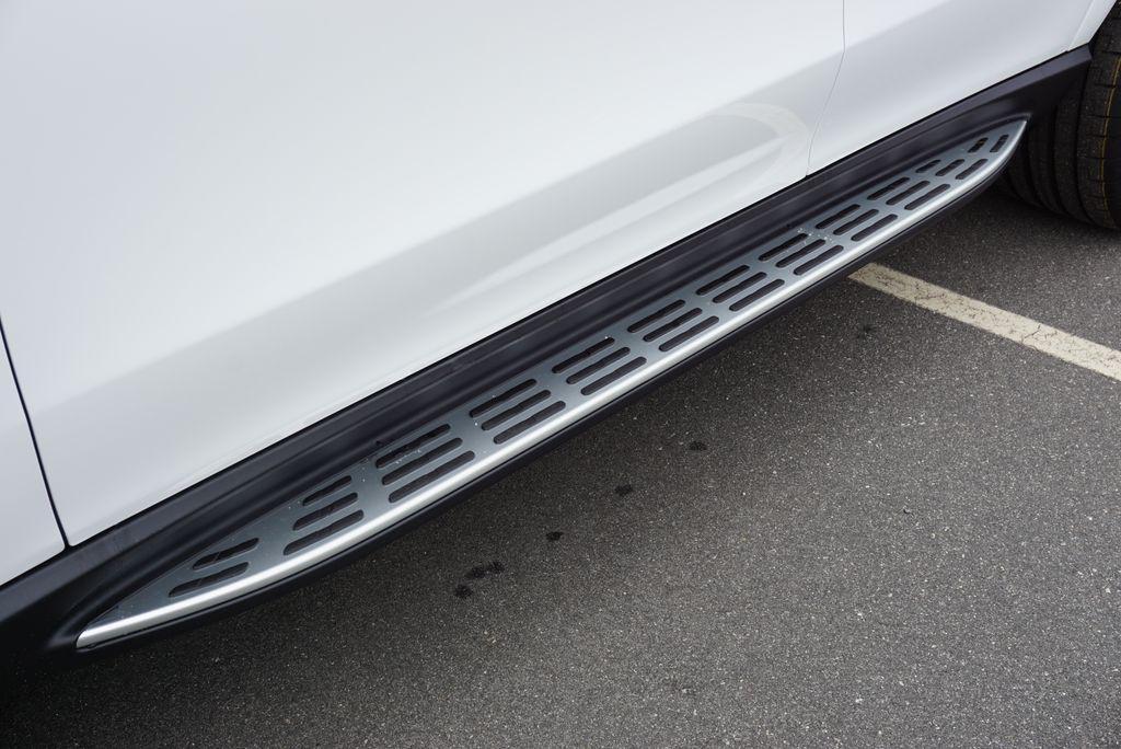 new 2026 Mercedes-Benz GLE 450 car, priced at $97,555