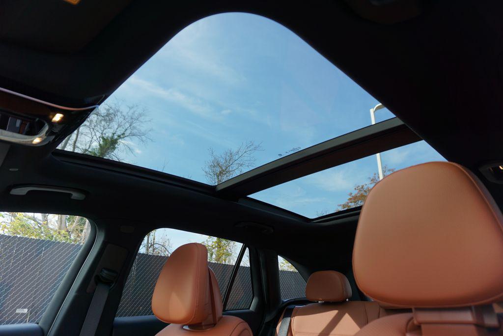 new 2026 Mercedes-Benz GLC 300 car, priced at $58,585