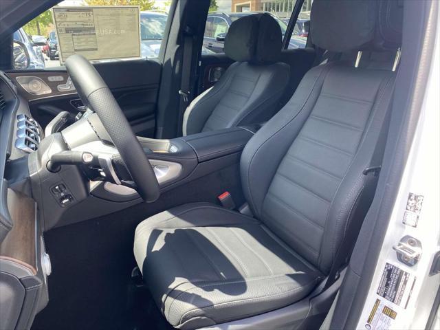 new 2025 Mercedes-Benz GLS 450 car, priced at $109,430