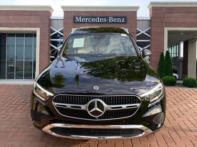 used 2024 Mercedes-Benz GLC 300 car, priced at $49,594