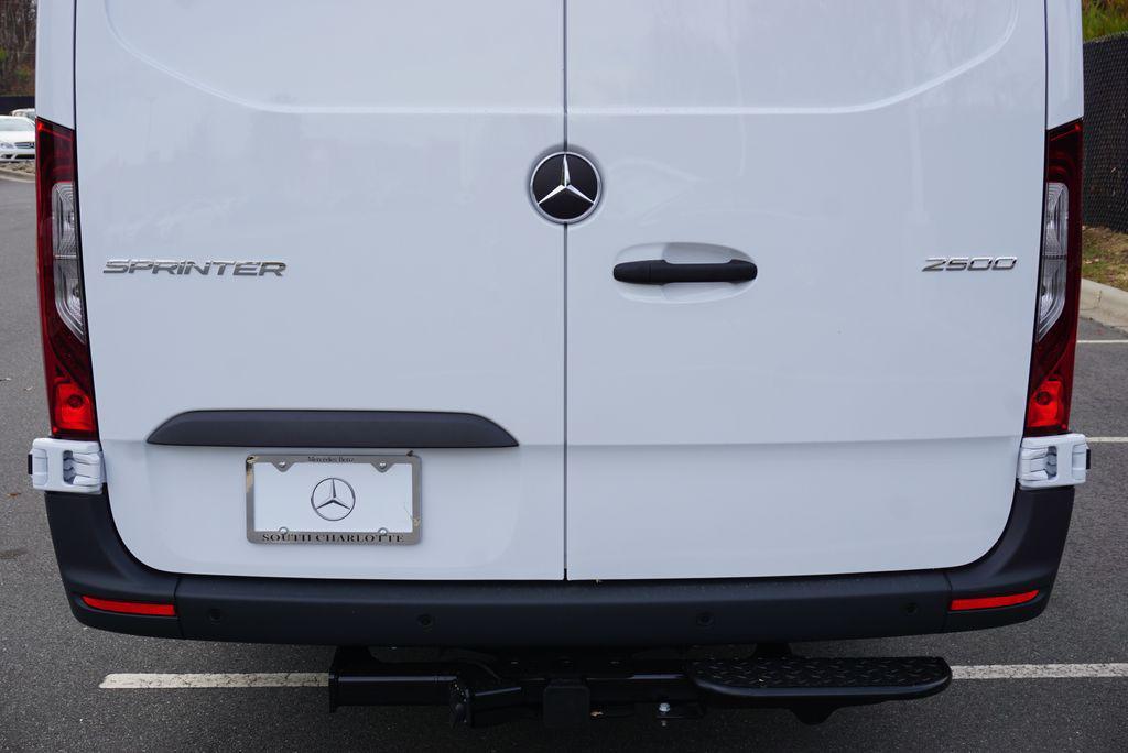 new 2026 Mercedes-Benz Sprinter 2500 car, priced at $75,321