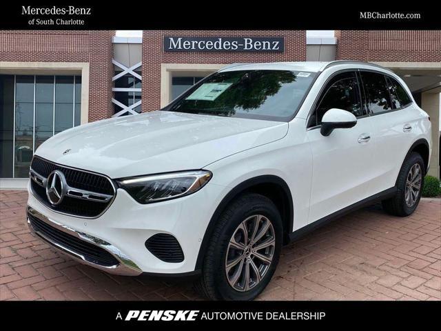 new 2024 Mercedes-Benz GLC 300 car, priced at $50,985