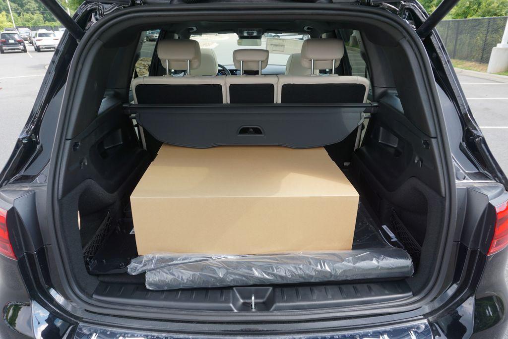 new 2025 Mercedes-Benz GLB 250 car, priced at $52,030