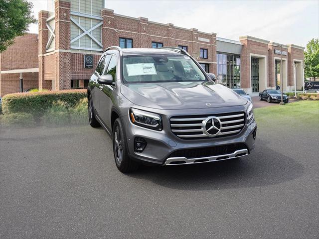 new 2025 Mercedes-Benz GLB 250 car, priced at $52,265