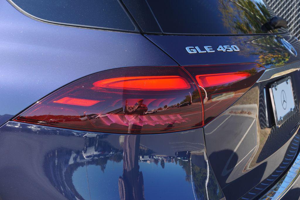 new 2026 Mercedes-Benz GLE 450 car, priced at $91,020
