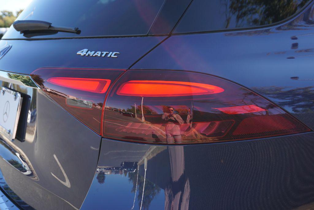 new 2026 Mercedes-Benz GLE 450 car, priced at $91,020