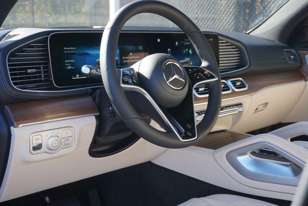 new 2026 Mercedes-Benz GLE 450 car, priced at $91,020