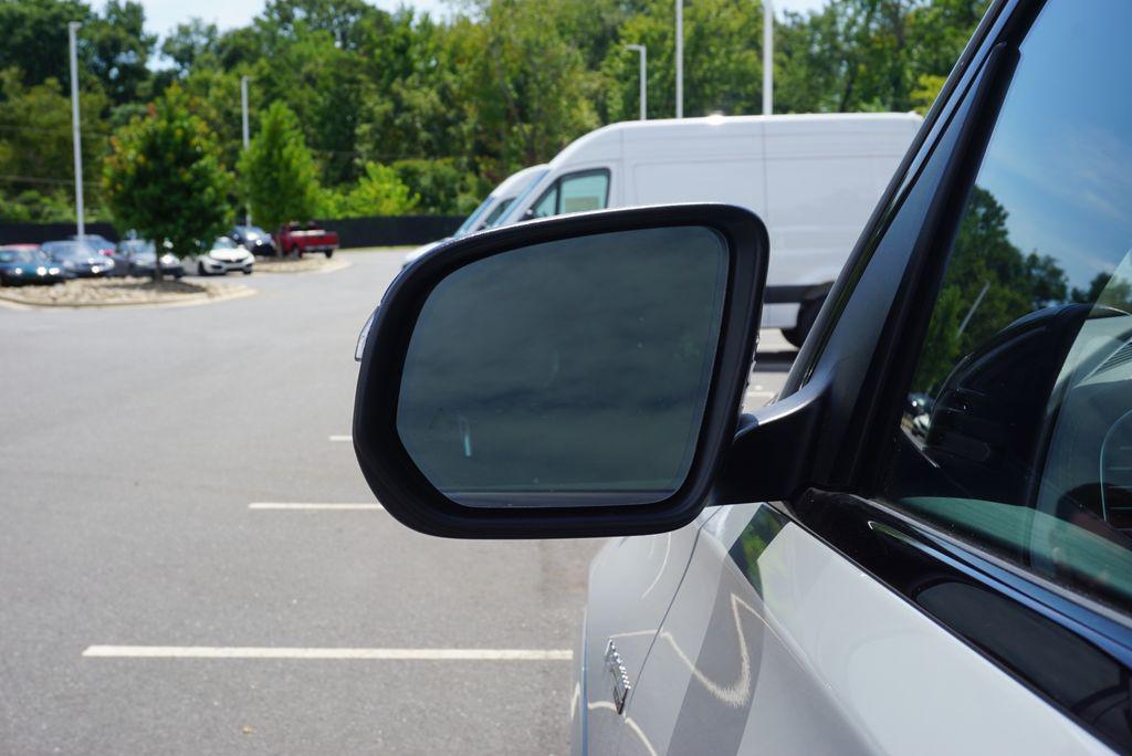 new 2026 Mercedes-Benz AMG GLE 63 car, priced at $150,110