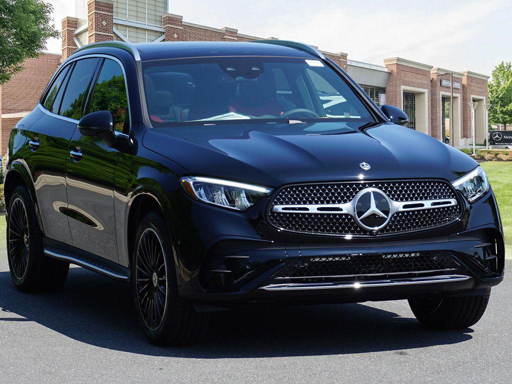 new 2025 Mercedes-Benz GLC 300 car, priced at $66,100
