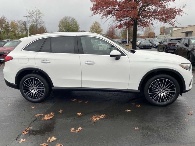 new 2025 Mercedes-Benz GLC 300 car, priced at $66,315