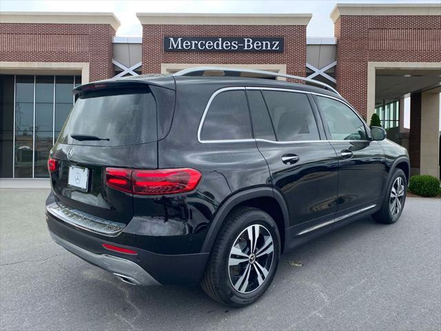 new 2025 Mercedes-Benz GLB 250 car, priced at $47,145
