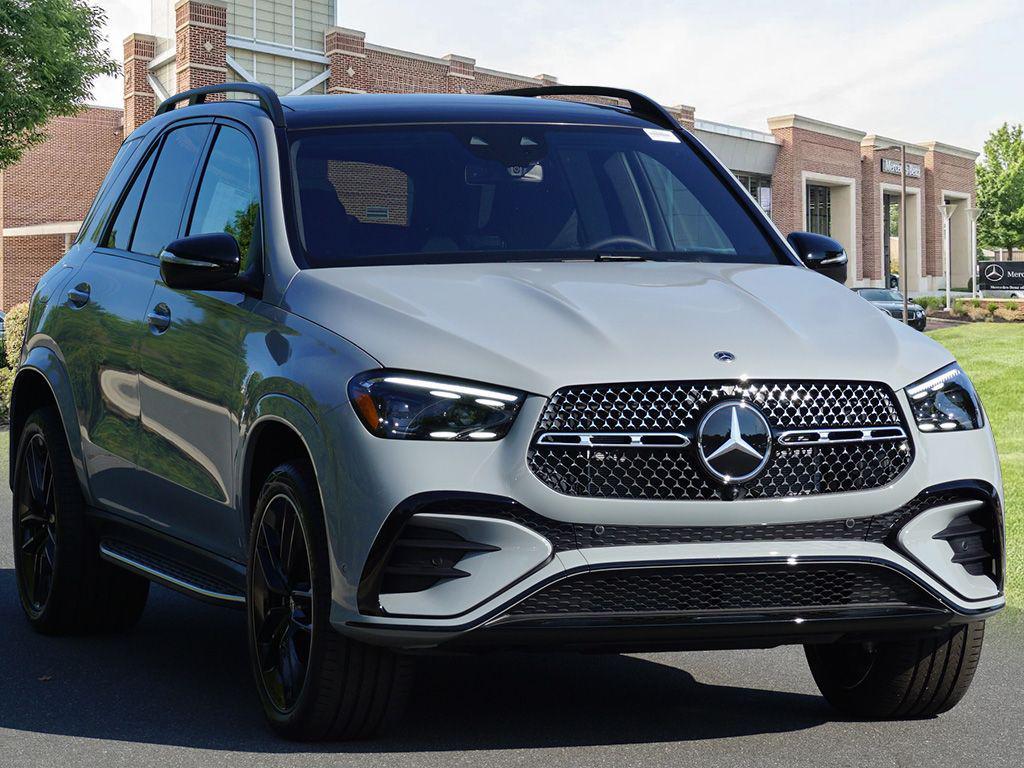 new 2026 Mercedes-Benz GLE 450 car, priced at $96,300
