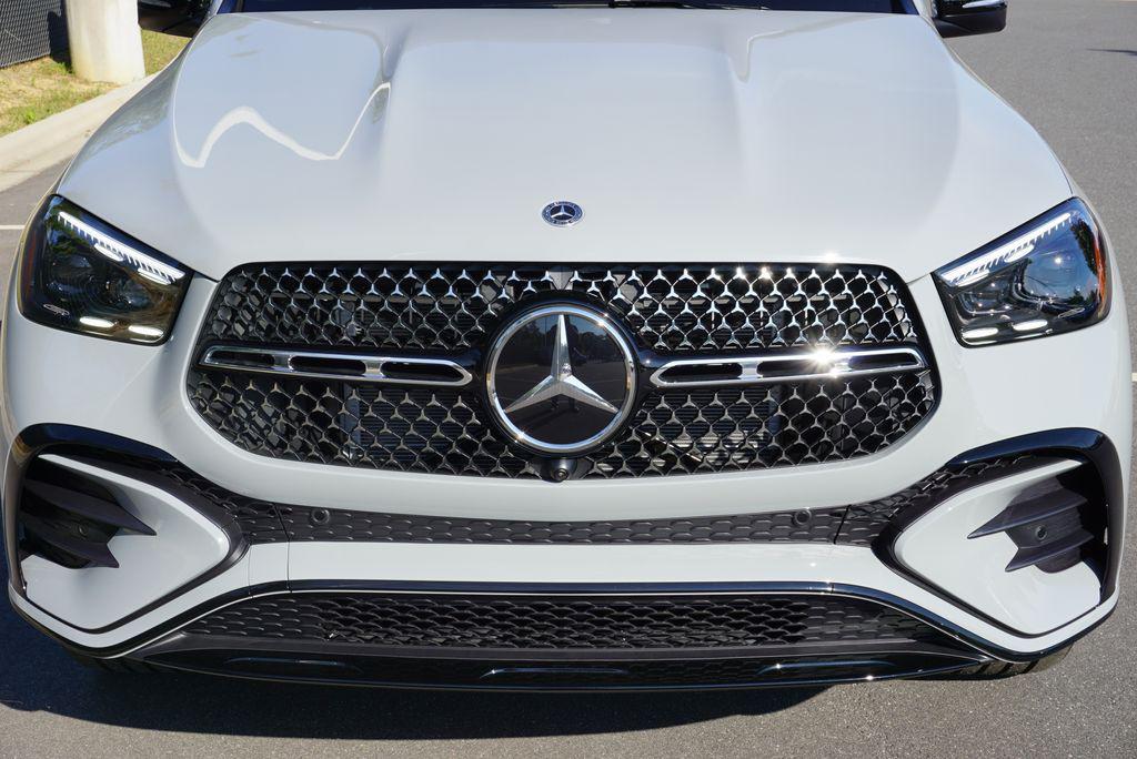 new 2026 Mercedes-Benz GLE 450 car, priced at $96,300