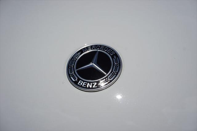 new 2025 Mercedes-Benz GLC 300 car, priced at $55,405