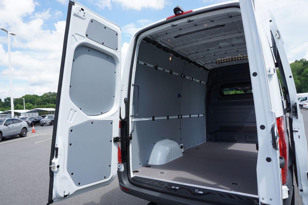 new 2025 Mercedes-Benz Sprinter 2500 car, priced at $66,732