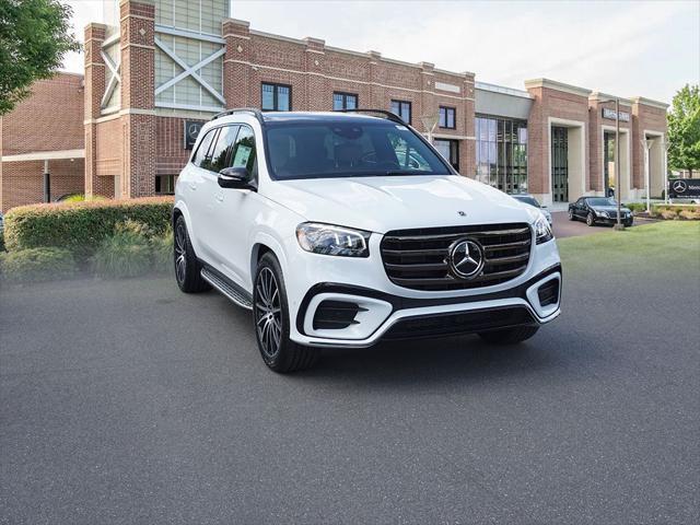 new 2025 Mercedes-Benz GLS 450 car, priced at $107,130