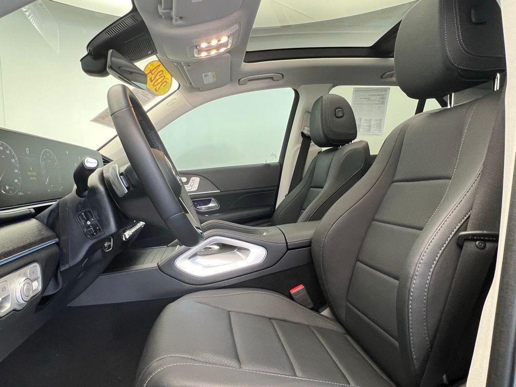 used 2024 Mercedes-Benz GLE 450 car, priced at $70,993