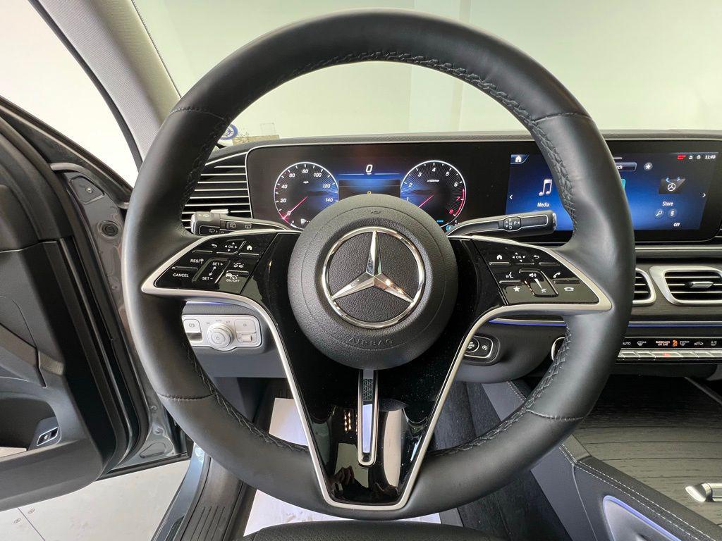 used 2024 Mercedes-Benz GLE 450 car, priced at $70,993