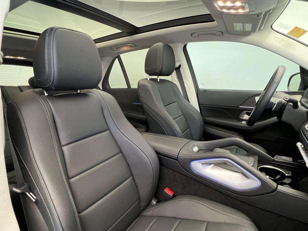 used 2024 Mercedes-Benz GLE 450 car, priced at $70,993