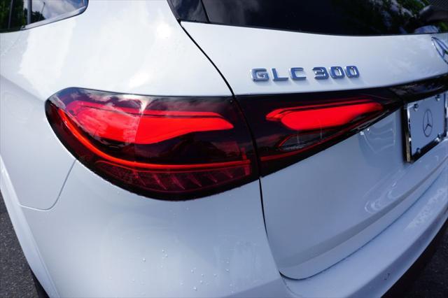 new 2025 Mercedes-Benz GLC 300 car, priced at $58,110