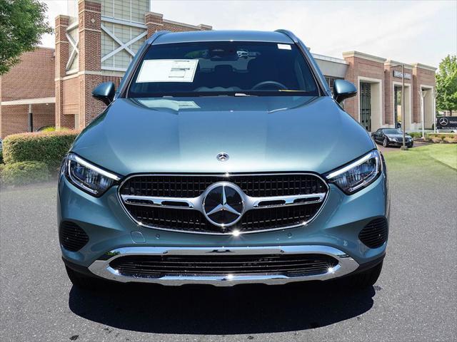 new 2025 Mercedes-Benz GLC 300 car, priced at $55,650