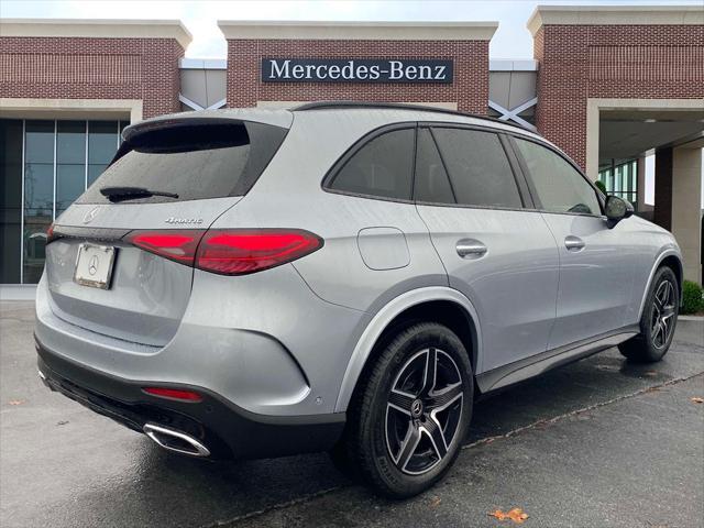 new 2025 Mercedes-Benz GLC 300 car, priced at $57,085