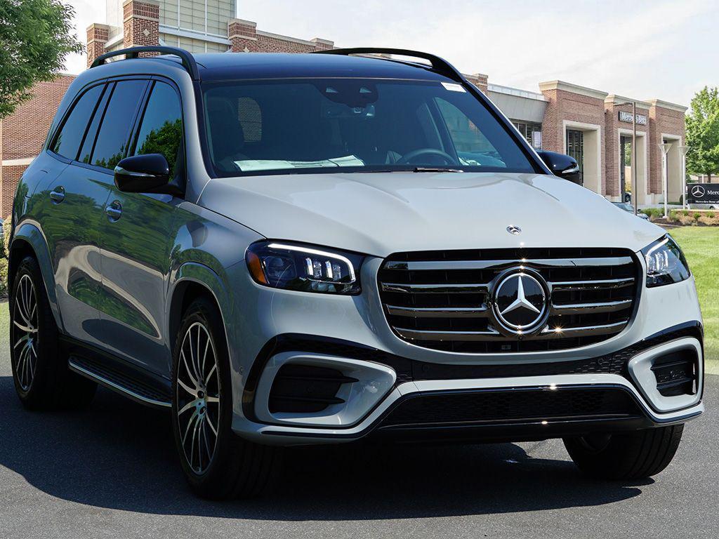 new 2025 Mercedes-Benz GLS 580 car, priced at $124,260