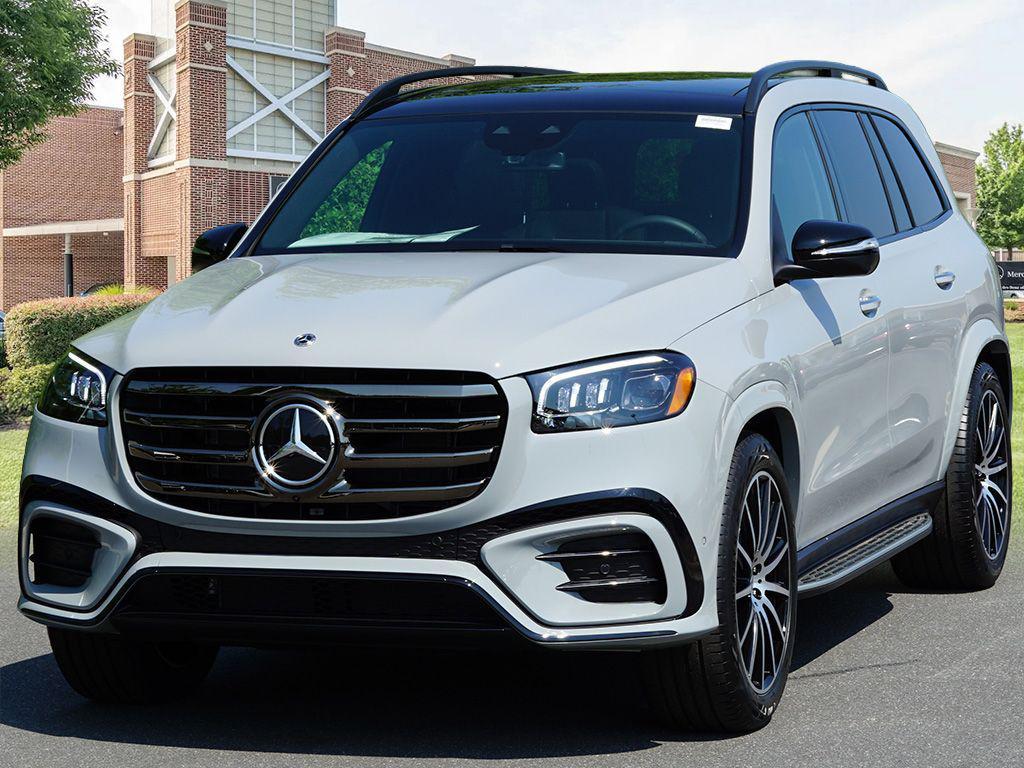 new 2025 Mercedes-Benz GLS 580 car, priced at $124,260