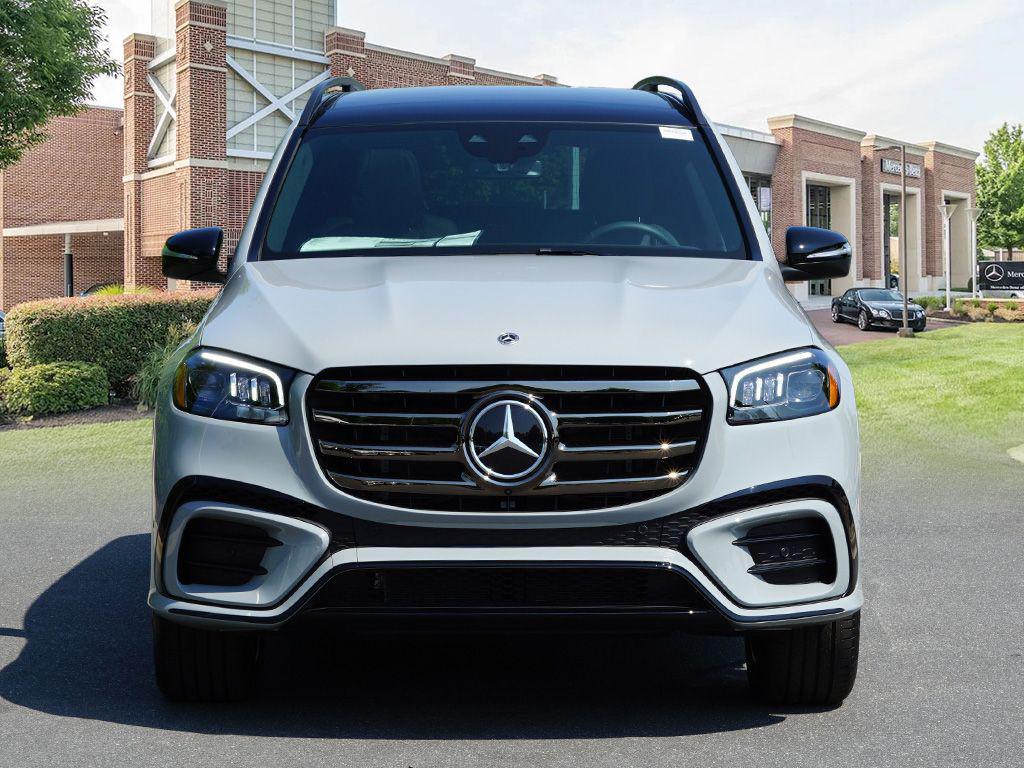 new 2025 Mercedes-Benz GLS 580 car, priced at $124,260