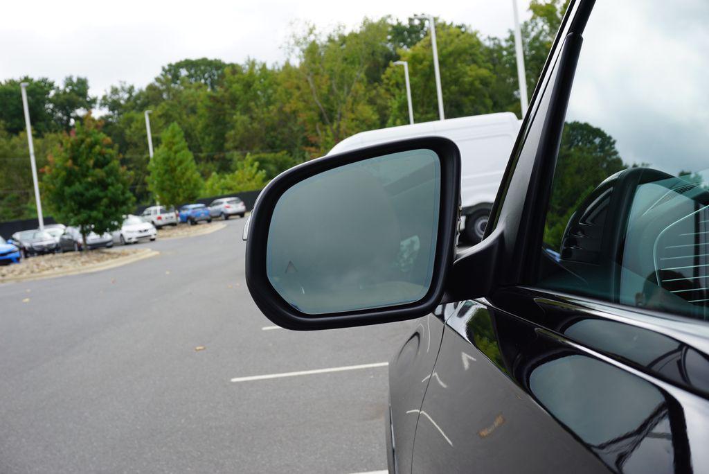 new 2026 Mercedes-Benz GLE 450 car, priced at $85,330