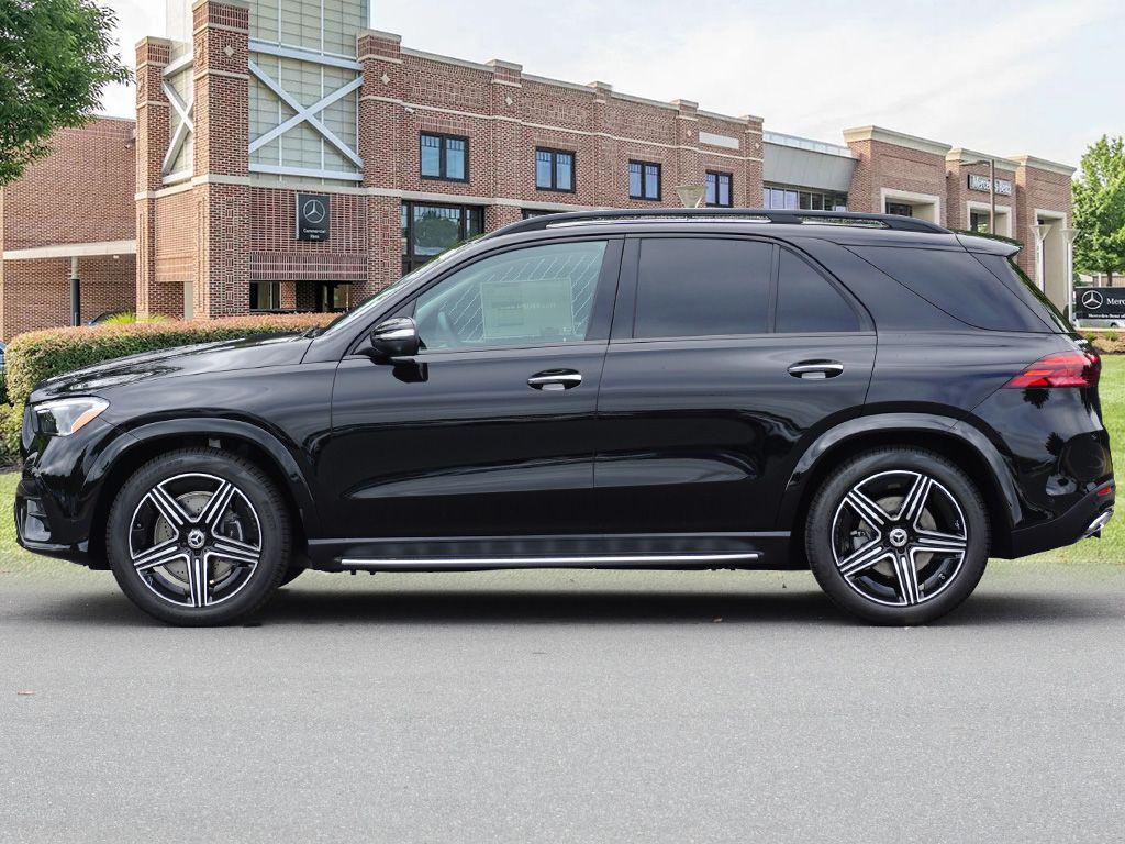 new 2026 Mercedes-Benz GLE 450 car, priced at $85,330