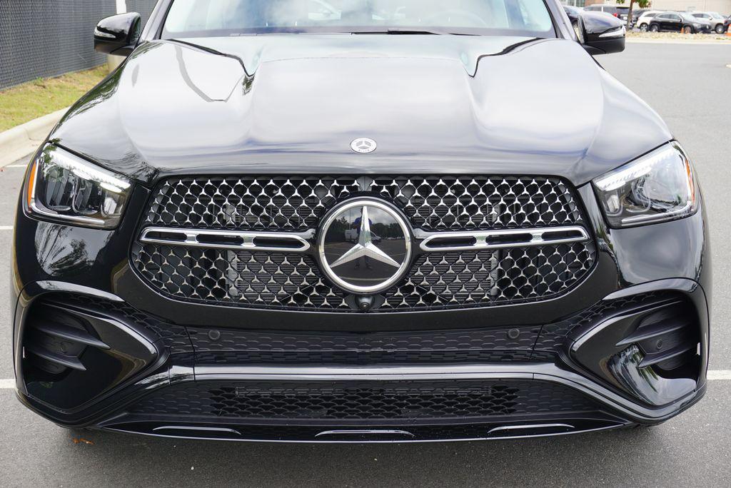 new 2026 Mercedes-Benz GLE 450 car, priced at $85,330