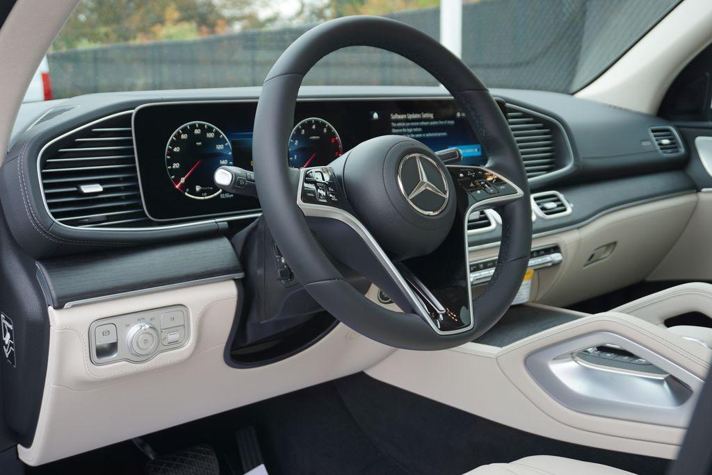 new 2026 Mercedes-Benz GLS 450 car, priced at $96,715