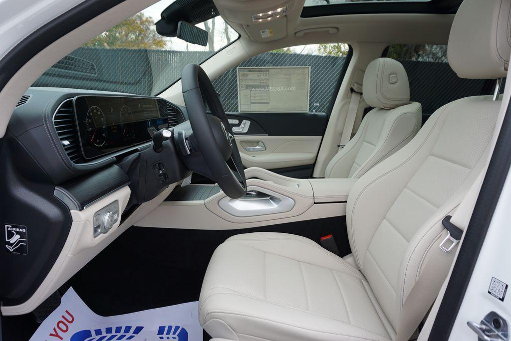 new 2026 Mercedes-Benz GLS 450 car, priced at $96,715