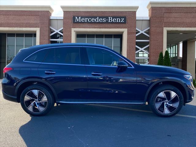 new 2024 Mercedes-Benz GLC 300 car, priced at $57,900