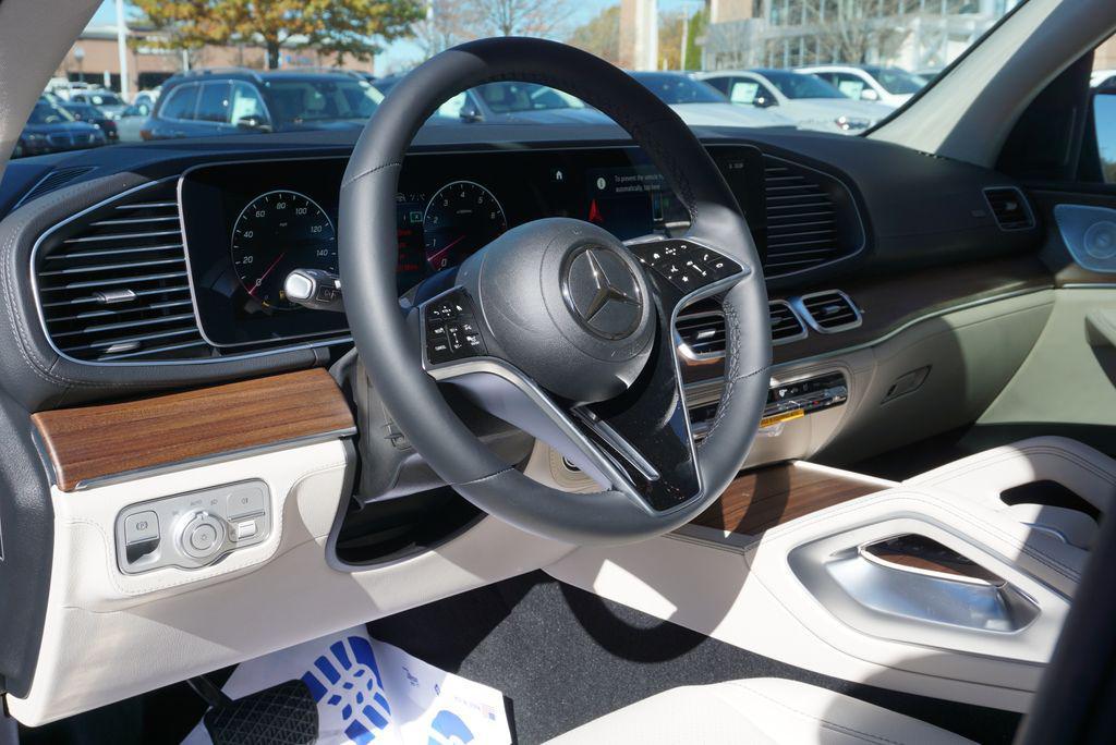 new 2026 Mercedes-Benz GLS 450 car, priced at $96,715