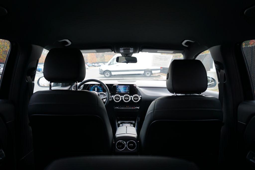 used 2021 Mercedes-Benz GLA 250 car, priced at $26,992