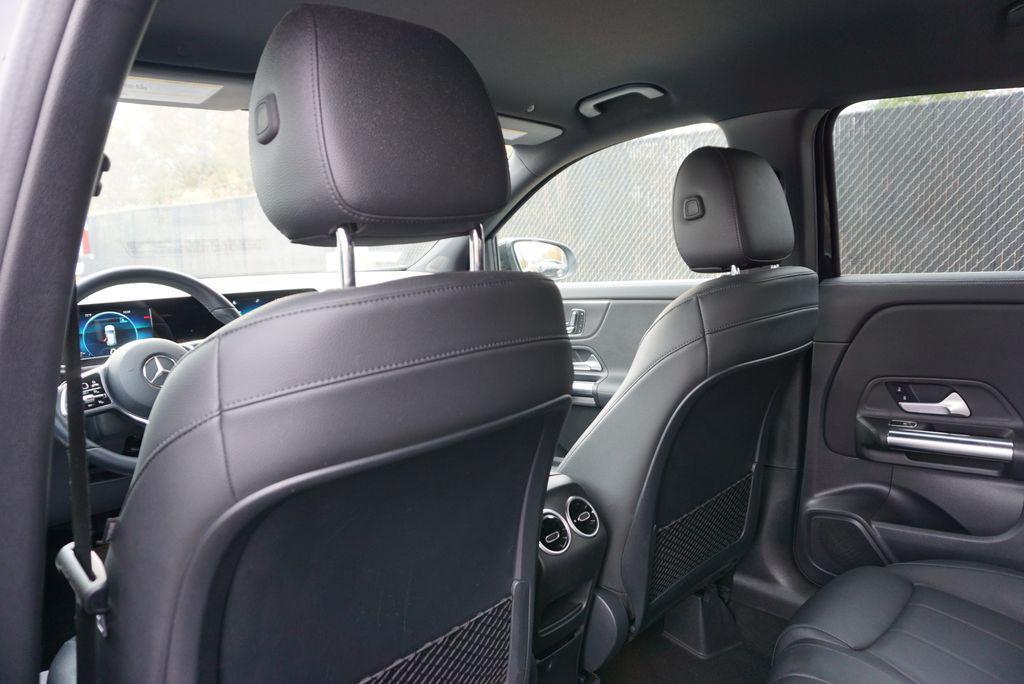 used 2021 Mercedes-Benz GLA 250 car, priced at $26,992