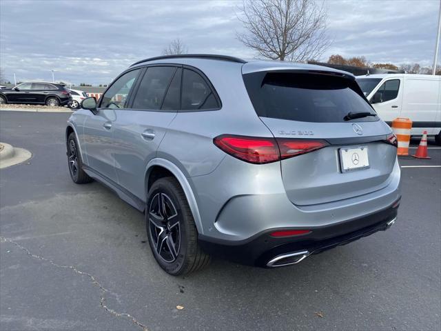 new 2025 Mercedes-Benz GLC 300 car, priced at $57,085