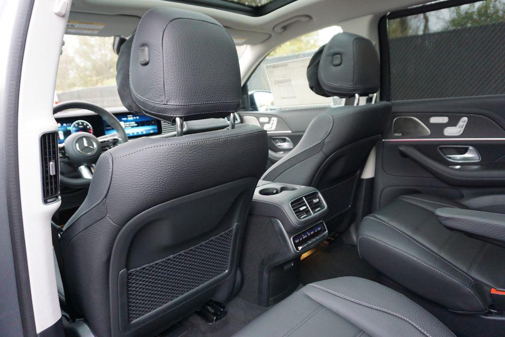 new 2026 Mercedes-Benz GLS 450 car, priced at $106,720