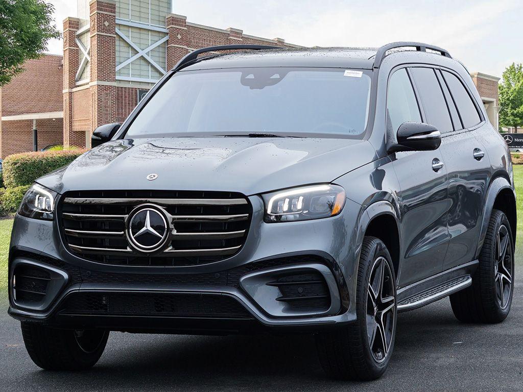 new 2026 Mercedes-Benz GLS 450 car, priced at $106,720