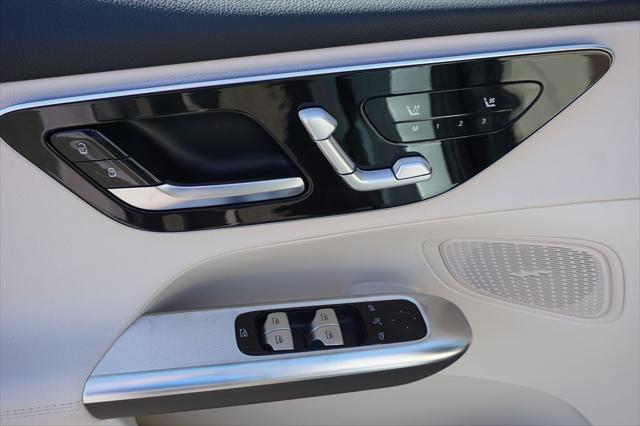 new 2025 Mercedes-Benz GLC 300 car, priced at $53,995