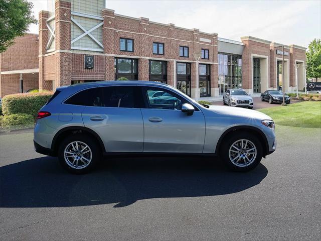 new 2025 Mercedes-Benz GLC 300 car, priced at $53,995
